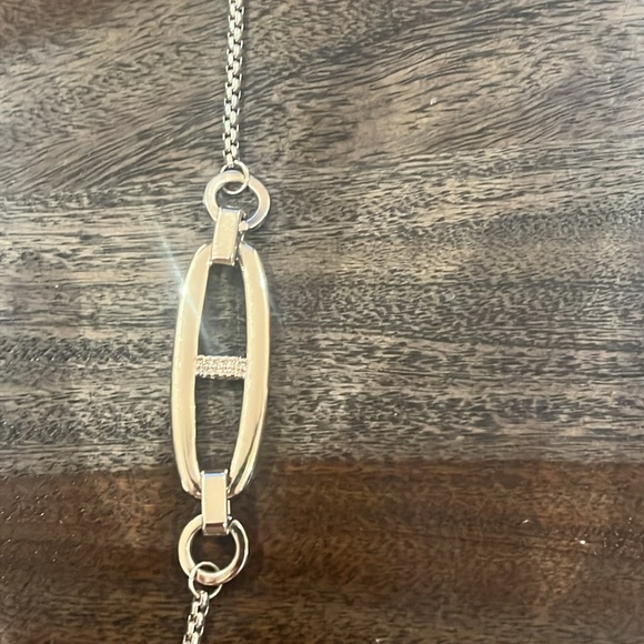 Chico’s Silver Toned Chain Necklace Adjustable - Picture 3 of 6